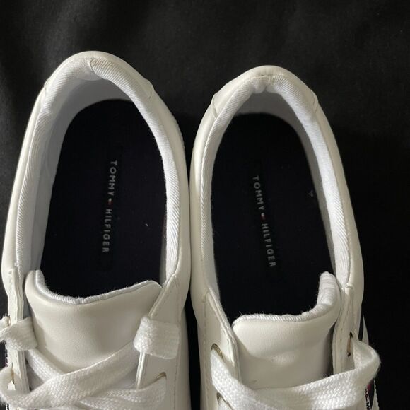 Tommy Hilfiger Women's White Sneakers TWLIGHTZ Casual SZ/10M - Picture 5 of 14